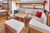 Jeanneau Sun Odyssey 440 seating